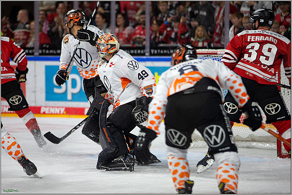 PENNY DEL; Koelner Haie- Grizzlys Wolfsburg; Koeln, 21.09.2022